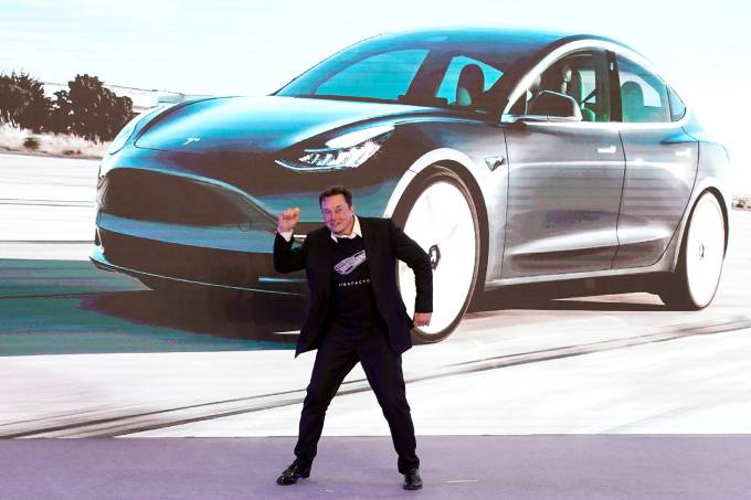 2020-01-14t115541z_131860826_rc2nfe9sjigx_rtrmadp_3_usa-stocks-tesla-e1579127293876