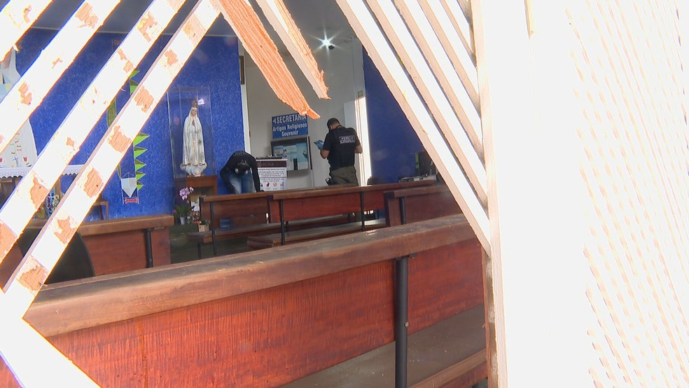 arromba-igreja