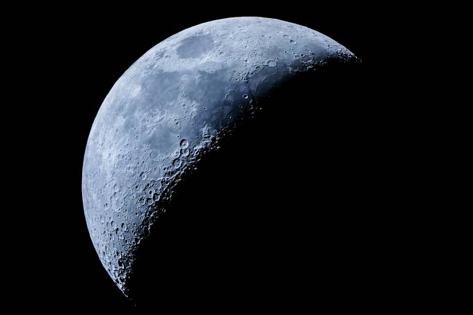 lua_foi_roubada_por_marte