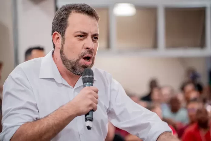 682523399-candidatura-boulos-apoio-pt-5-ago-2023-2