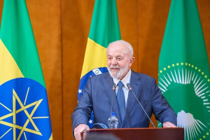 105947323-this-handout-picture-released-by-the-brazilian-presidency-shows-brazils-president-lui