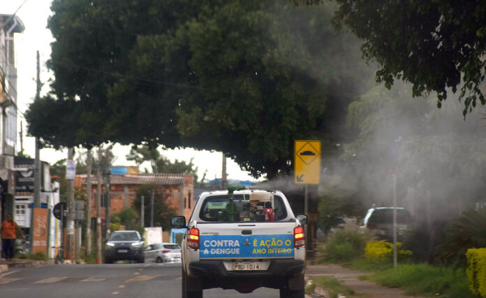 Fumace_na_Vila_Planalto._Foto_Tony_Winston-Agencia_Saude-DF_2